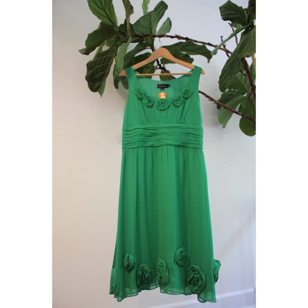 emerald green boden dress